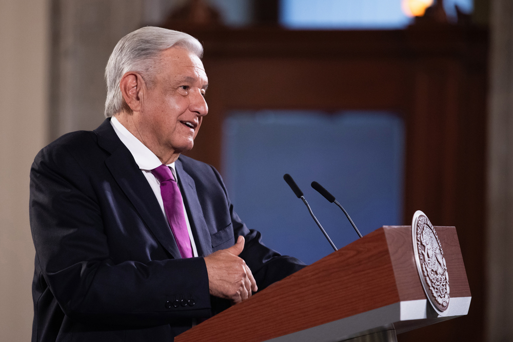 López Obrador confirma un acuerdo con EE.UU. para atender a migrantes en el sur de México
