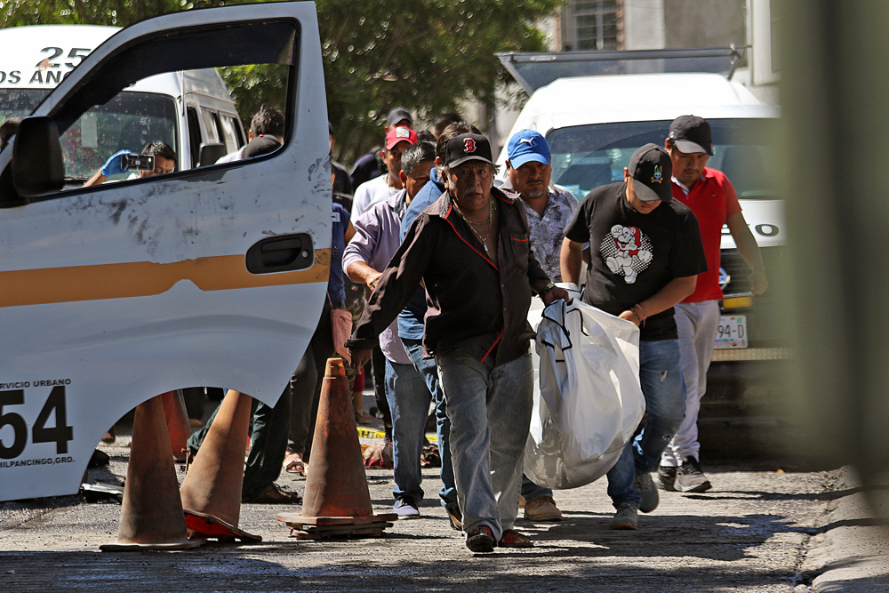 El asesinato de tres transportistas y otro hombre desata caos en Guerrero, sur de México