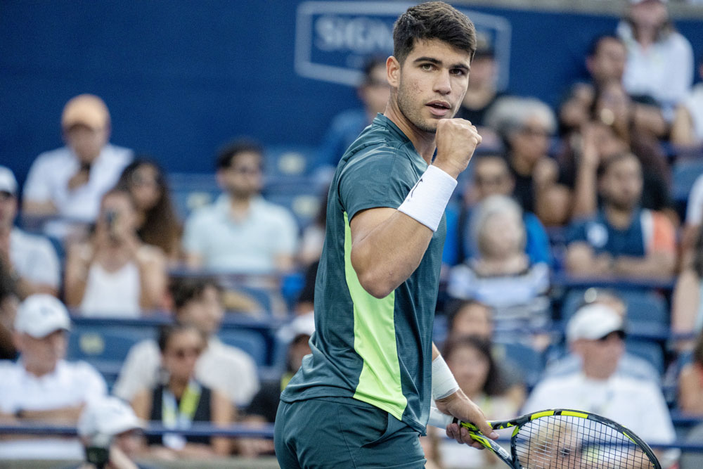 Alcaraz y Davidovich avanzan a cuartos de final en Toronto