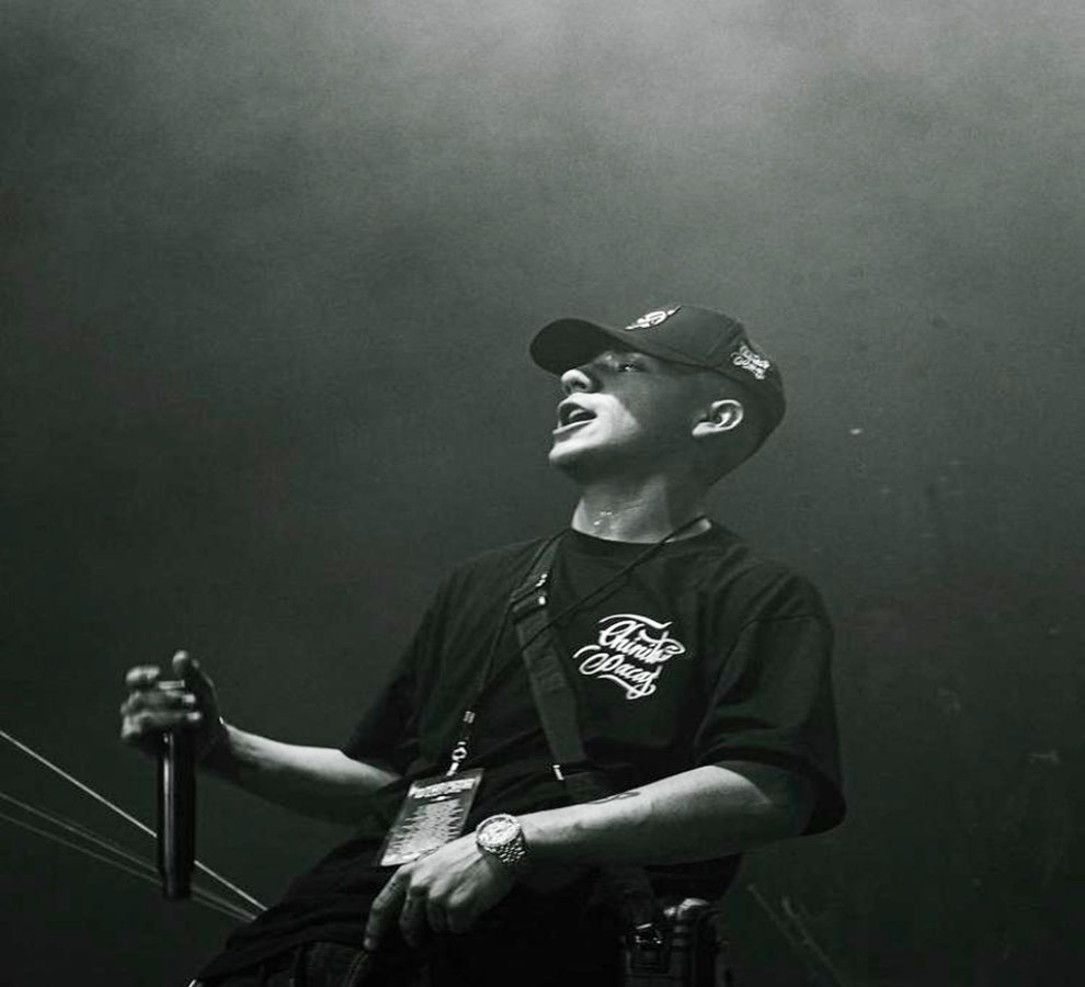 Chino Pacas logra nominación a Premios Billboard Latinos como Artista Debut del Año