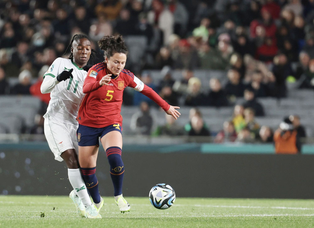 España realiza un leve entrenamiento de recuperación tras la goleada sufrida ante Japón