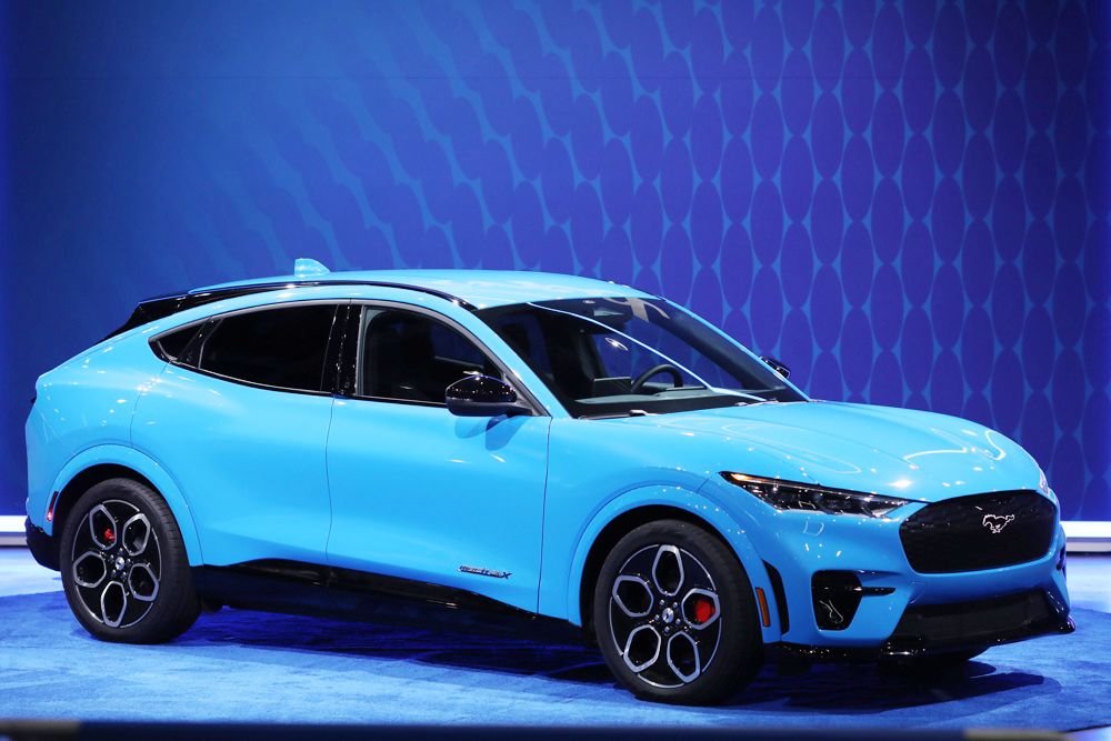 Ford es investigada en EE.UU. por repetidos problemas con la batería del Mustang Mach-E