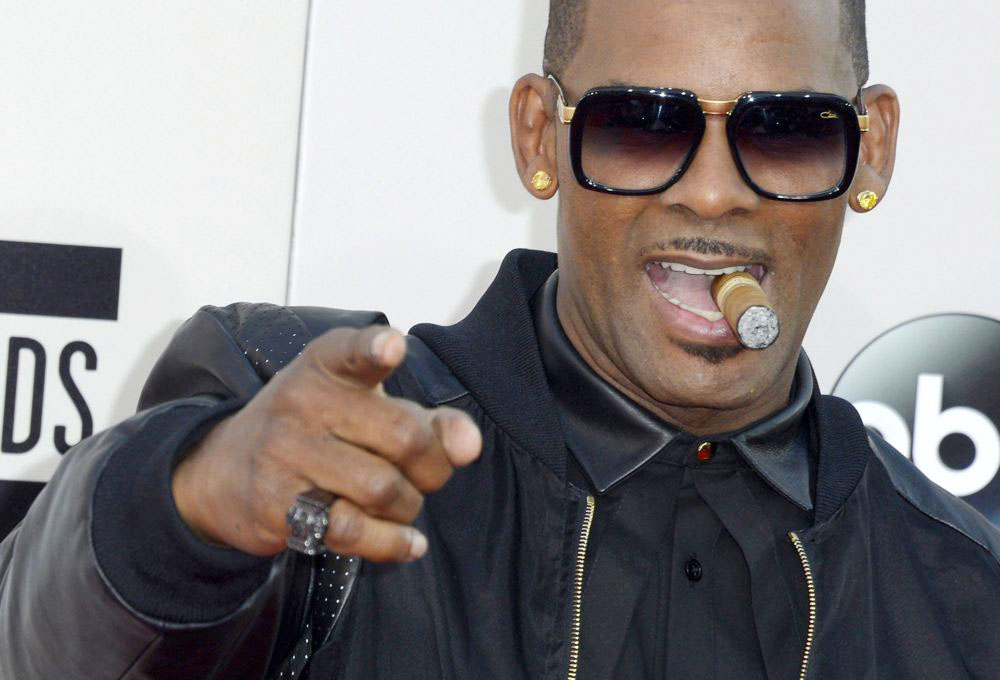 Universal Music pagará con cánones de R. Kelly las indemnizaciones a víctimas del cantante