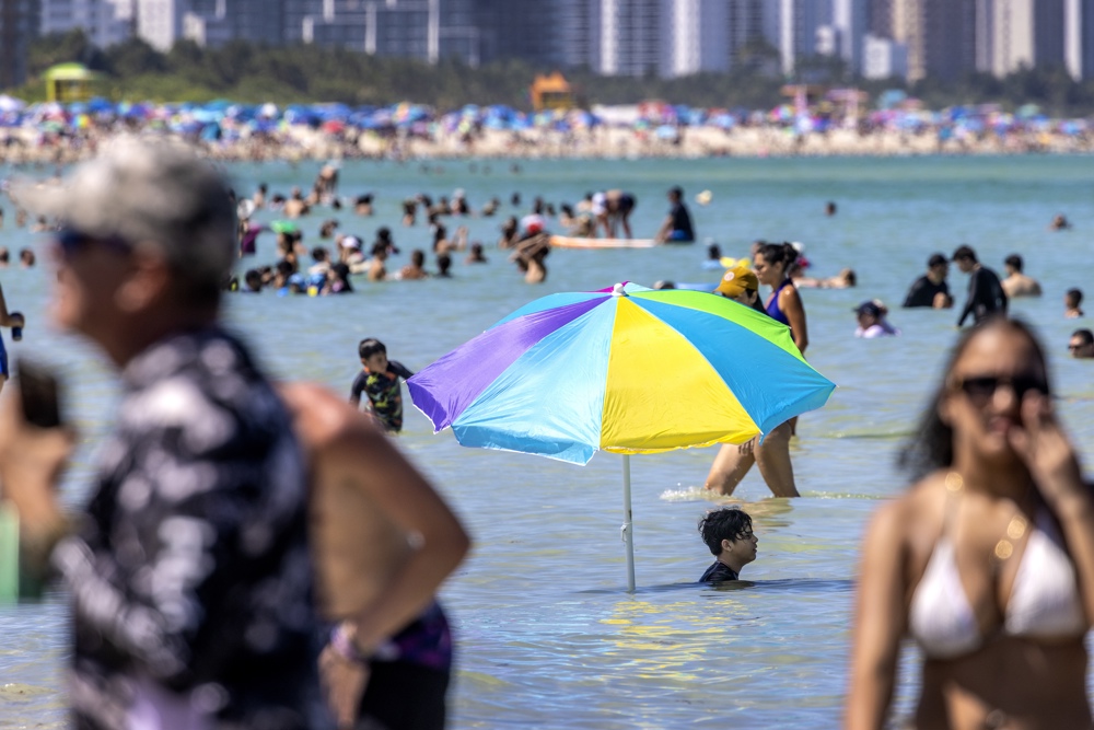 La NASA dice que julio fue el mes más caluroso de la historia y que en 2024 hará más calor