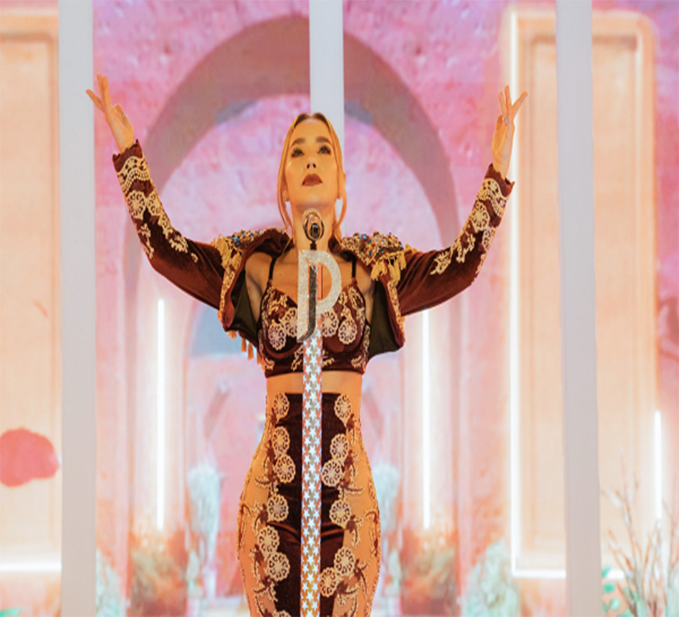 Paola Jara rompe los esquemas con su nuevo sencillo “Ojalá”