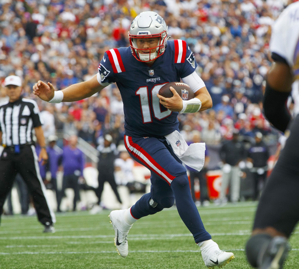 Los ‘Pats’ se quedan con solo un ‘quarterback’ en la fecha límite para definir su plantel