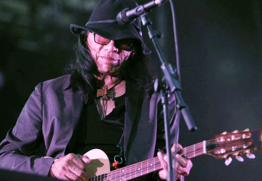 Fallece el cantautor Sixto Rodríguez, protagonista de “Searching For Sugar Man”