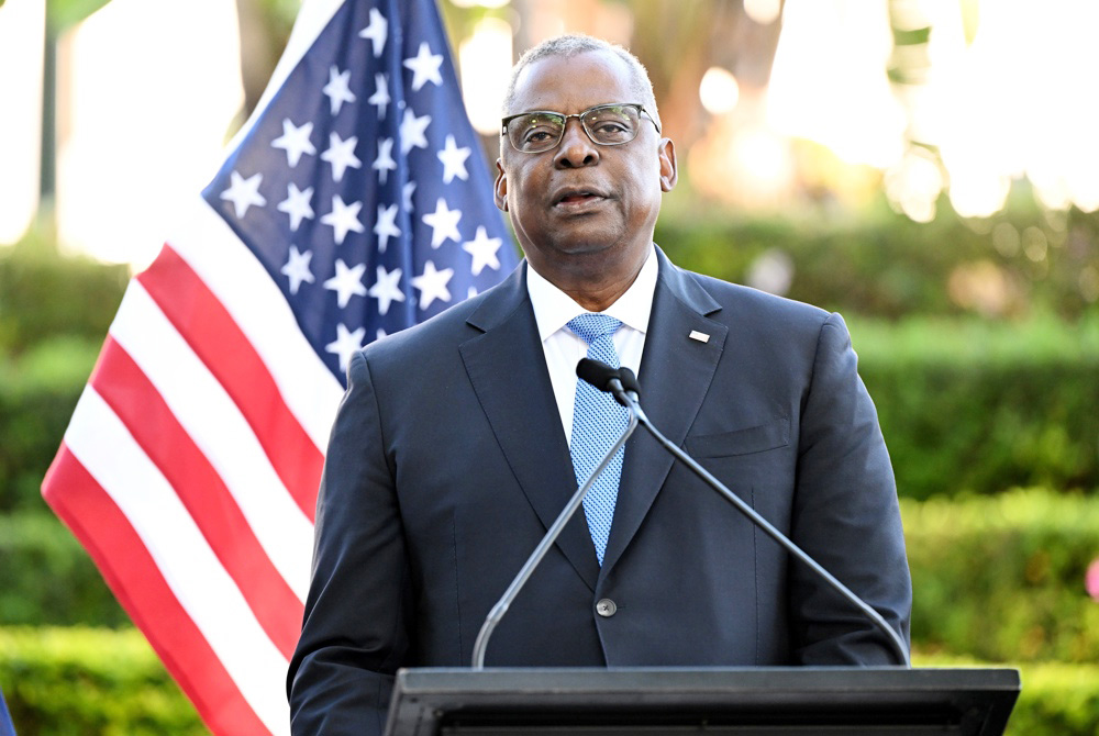 El Pentágono pide a comandantes que agilicen reformas frente a los abusos en las academias