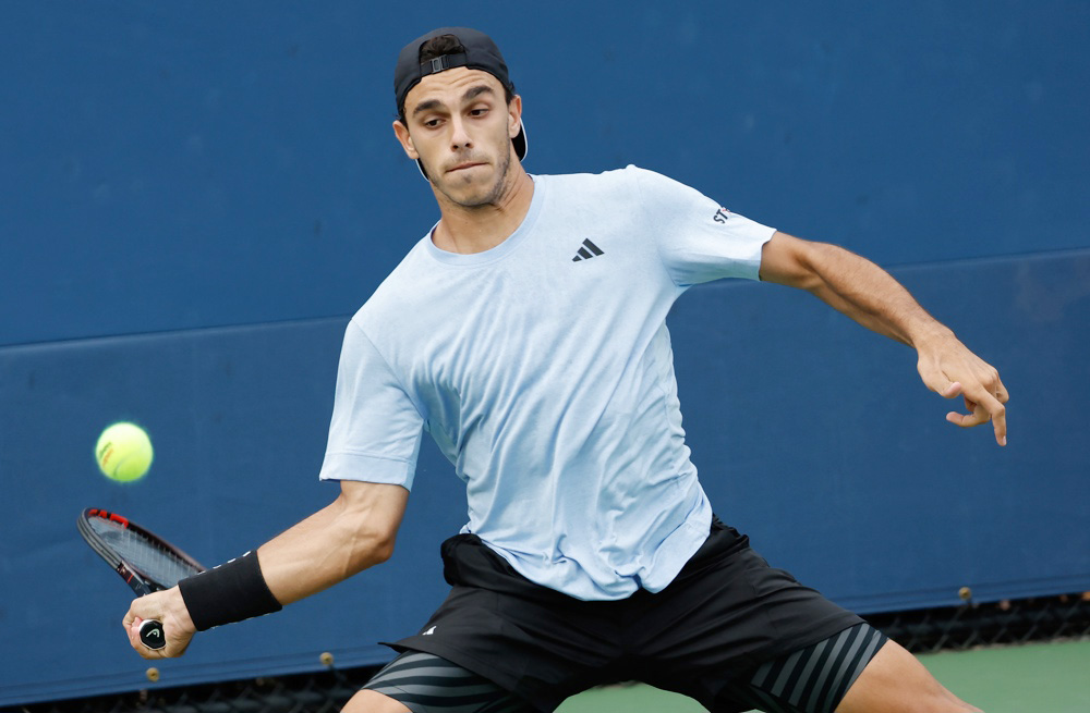 Los hermanos Cerúndolo brillan en el sólido estreno de los latinos en el Abierto de tenis de EE.UU.