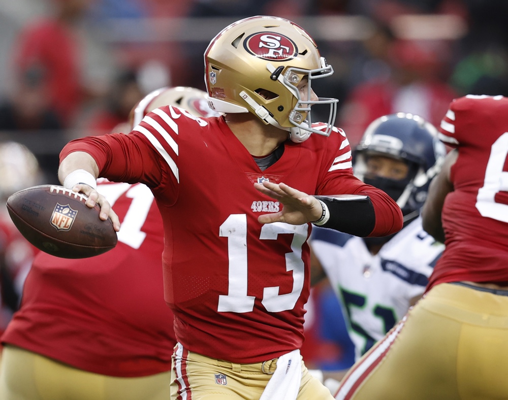 El mariscal Brock Purdy gana al pulso a Trey Lance en 49ers