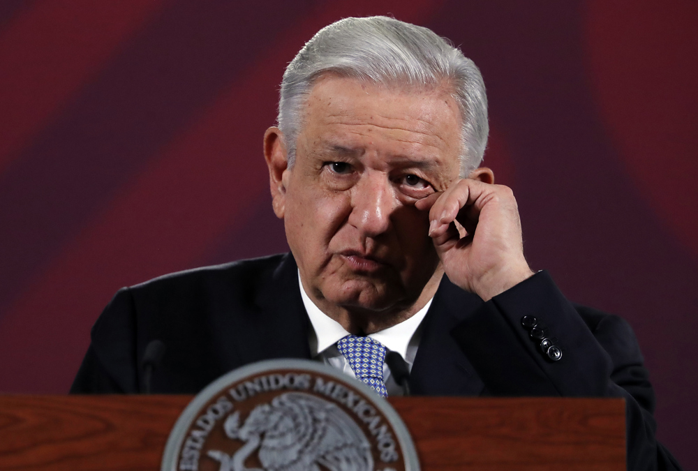 Activistas reclaman a la Inteligencia de México entregar los archivos de la “Guerra sucia”