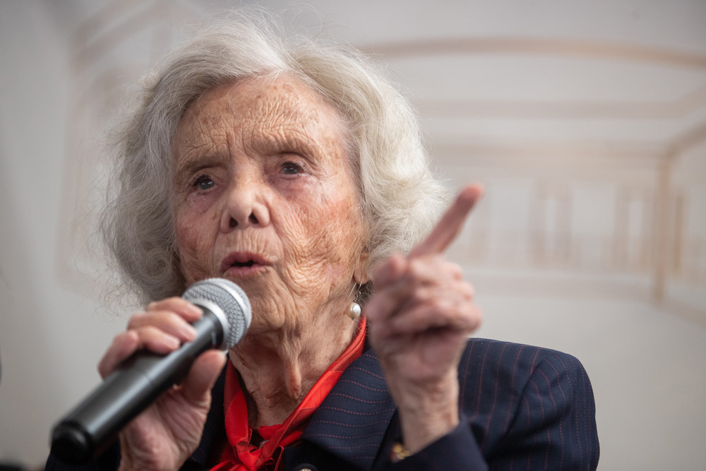 La biblioteca del Congreso de EE.UU. añade nuevas voces de artistas latinos a su archivo