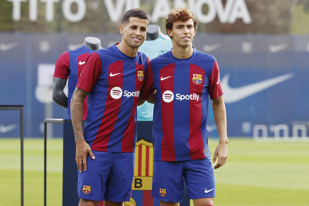 Javier Aguirre: “Con los dos Joaos el Barça ha hecho un equipo temible”