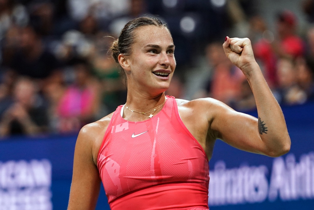 Sabalenka celebra su número uno con una paliza camino de los cuartos de final