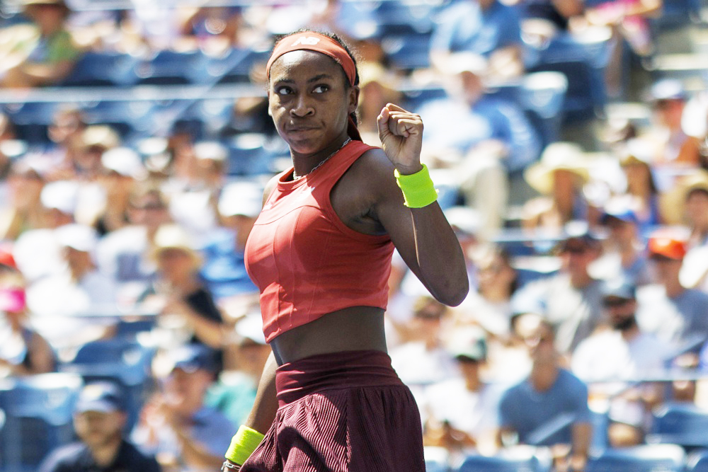 Coco Gauff arrolla a Ostapenko en 68 minutos y vuela a las semifinales