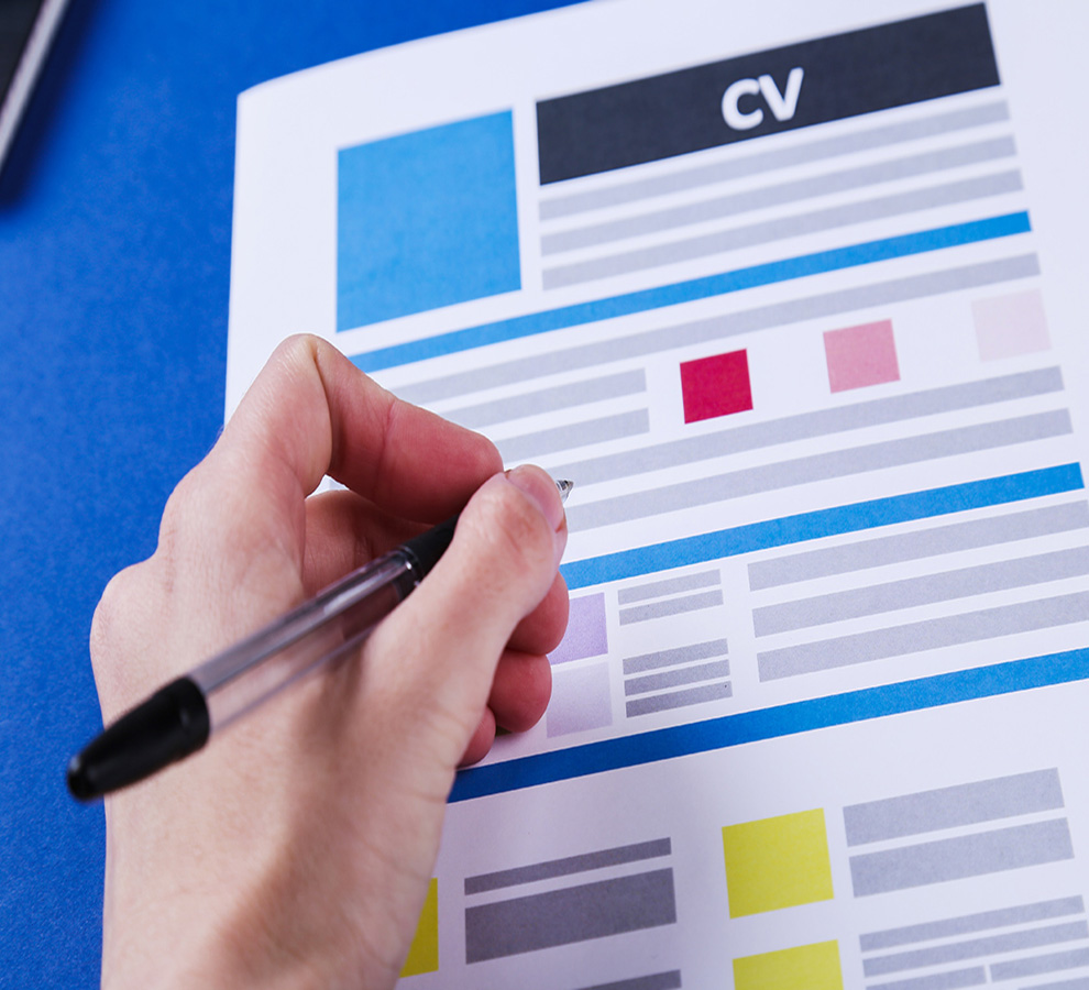 Sube a 3.8% la tasa de desempleo en Estados Unidos