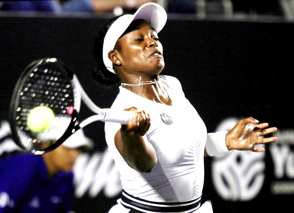 Stephens, Ostapenko y Collins avanzan en San Diego; Kudermetova se despide