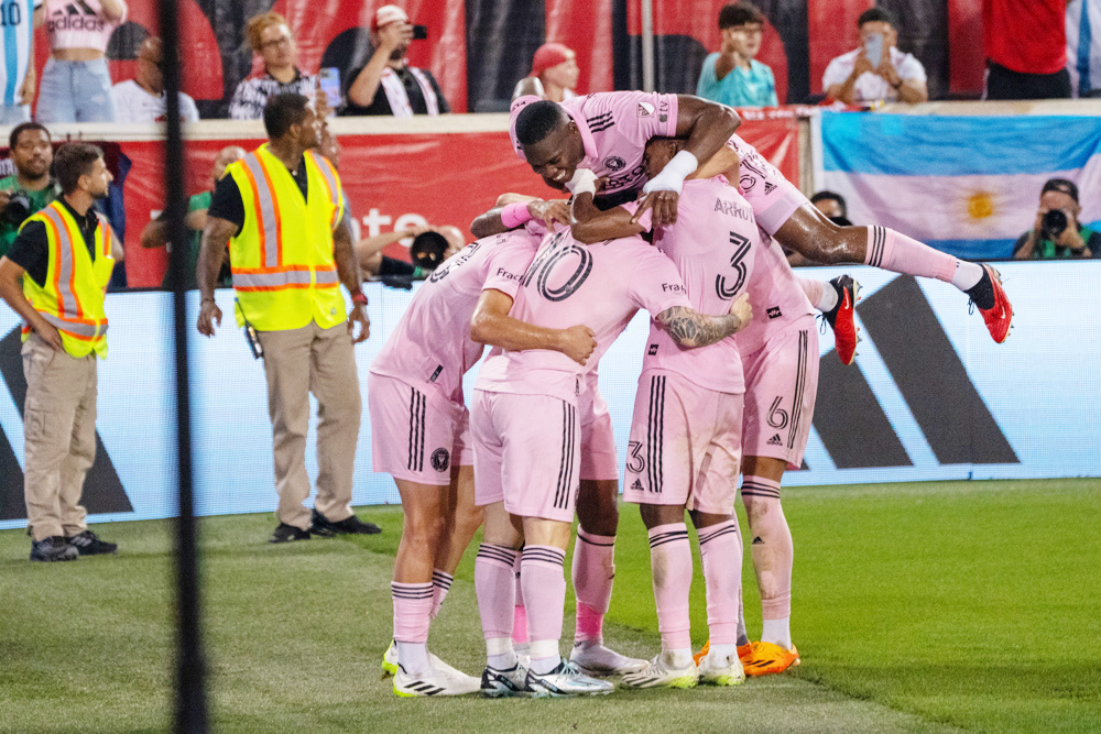 Messi y el Inter Miami buscan seguir escalando a expensas del Toronto