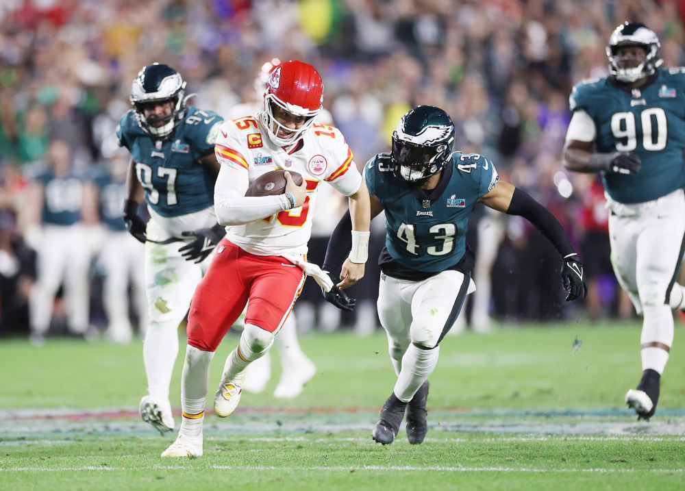 Mahomes extiende su contrato con Chiefs por cuatro años y 210.6 millones de dólares