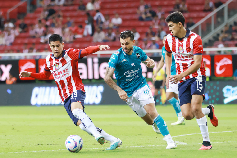 Paunovic acepta su responsabilidad por la crisis de las Chivas de Guadalajara