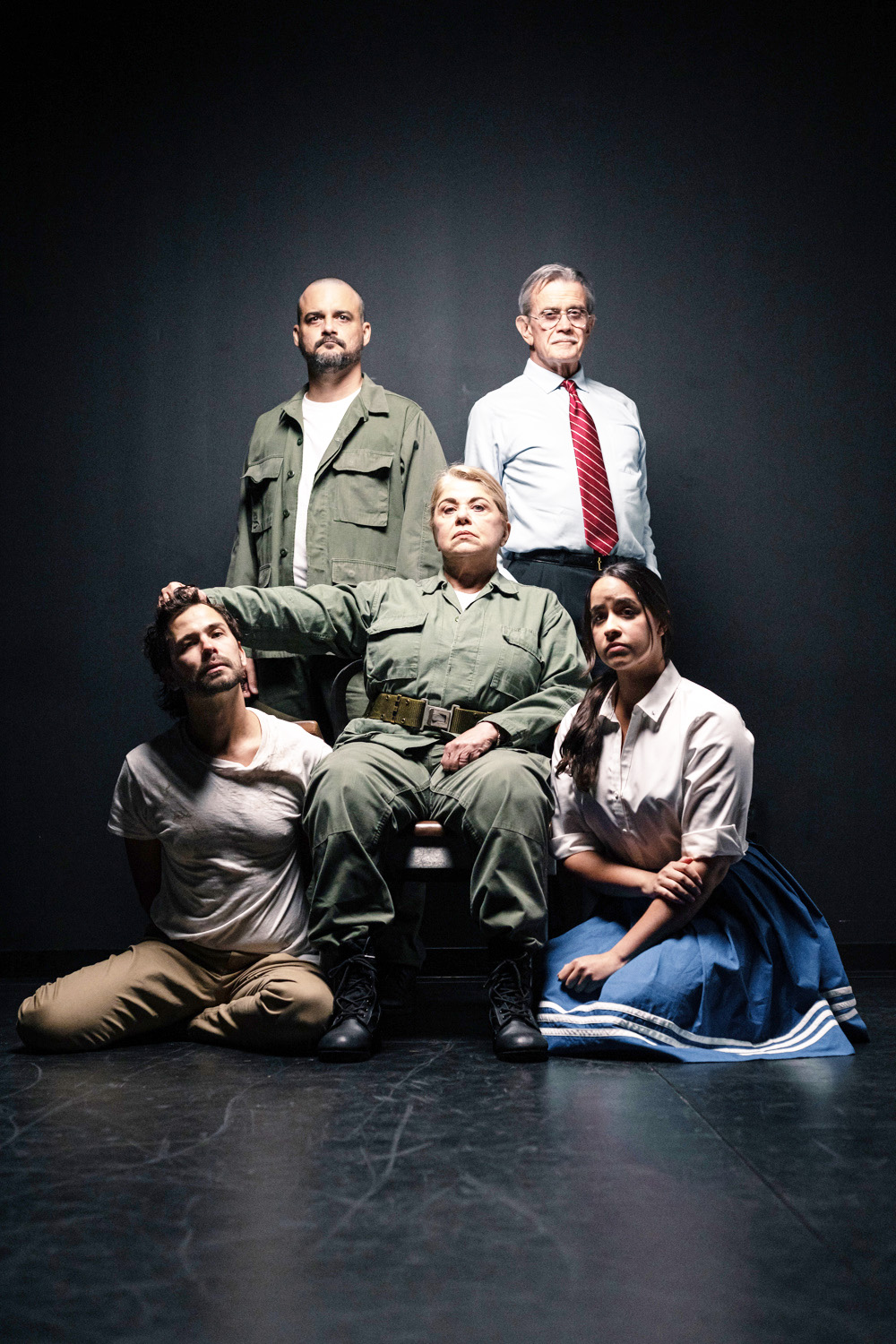 “Las paredes oyen”, relato de los días en un “gulag tropical”, vuelve a escena en Miami