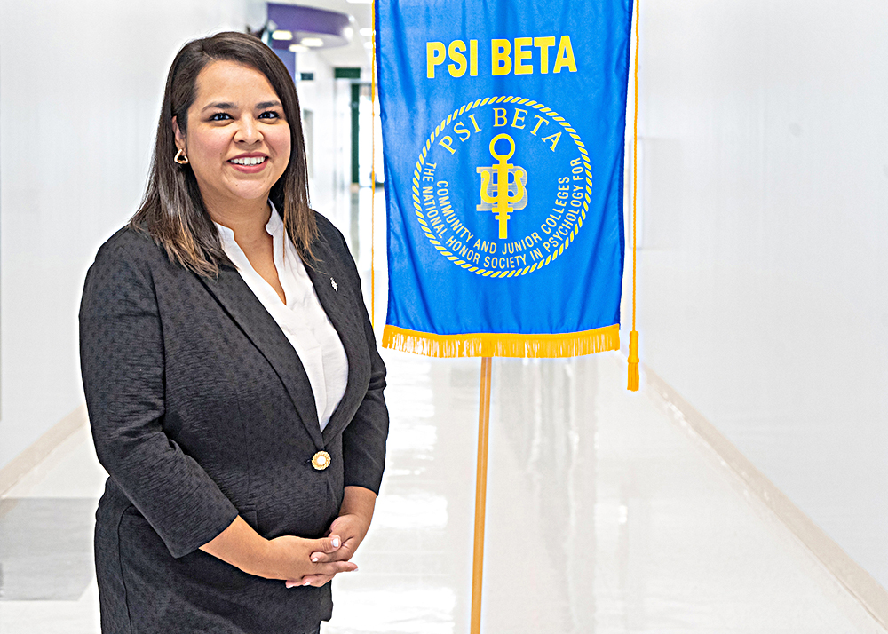 Profesora de STC se convierte en la voz de los estudiantes de psicología en plataforma nacional