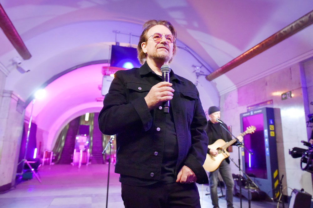 U2 publica el nuevo tema “Atomic City” al comienzo de su estancia en Las Vegas