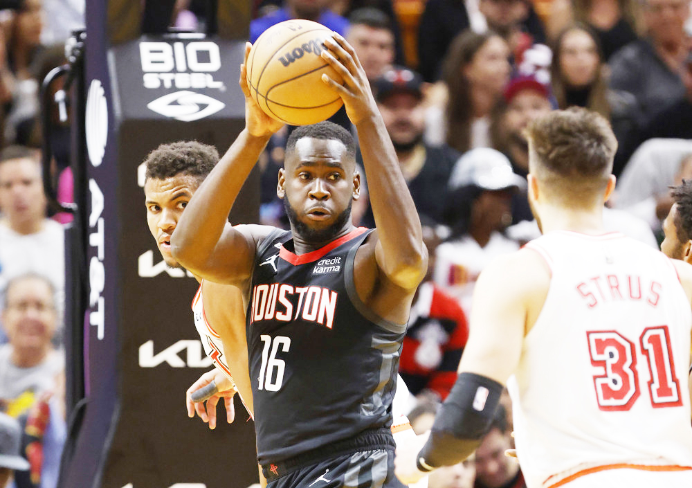 Los Warriors hacen oficial el fichaje de Garuba
