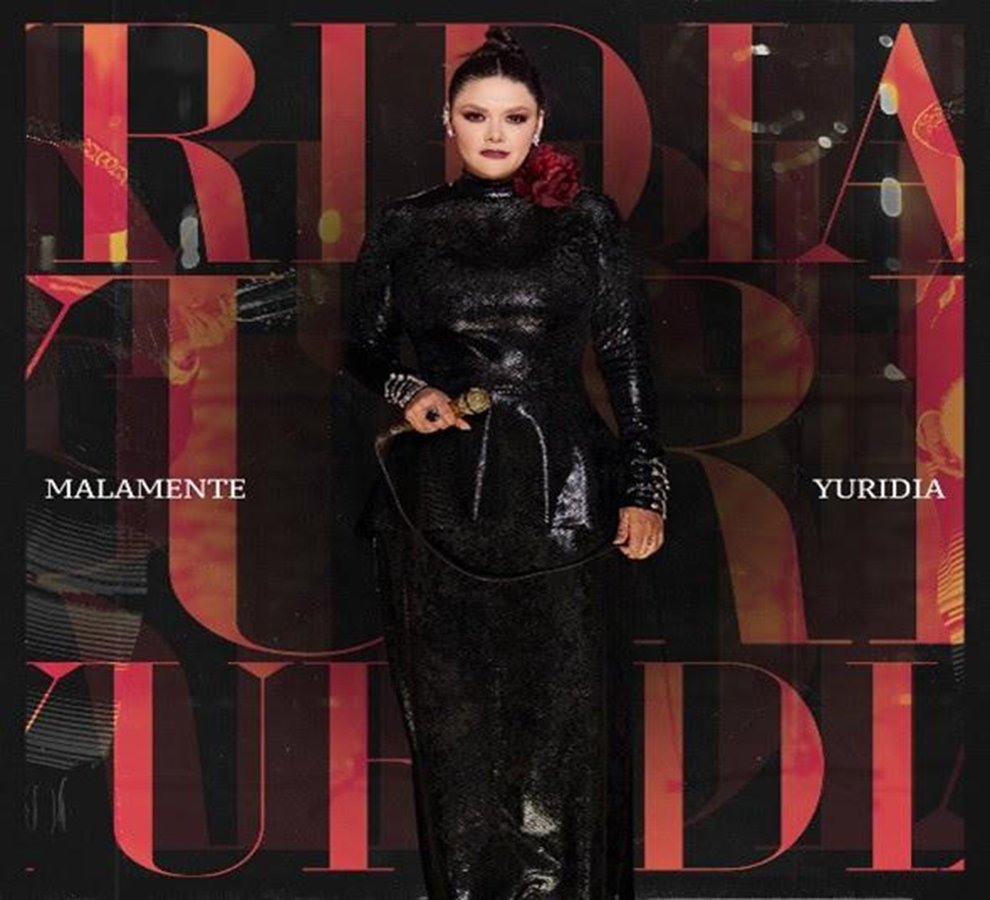 Yuridia sigue como fiel representante del regional mexicano con “Malamente”