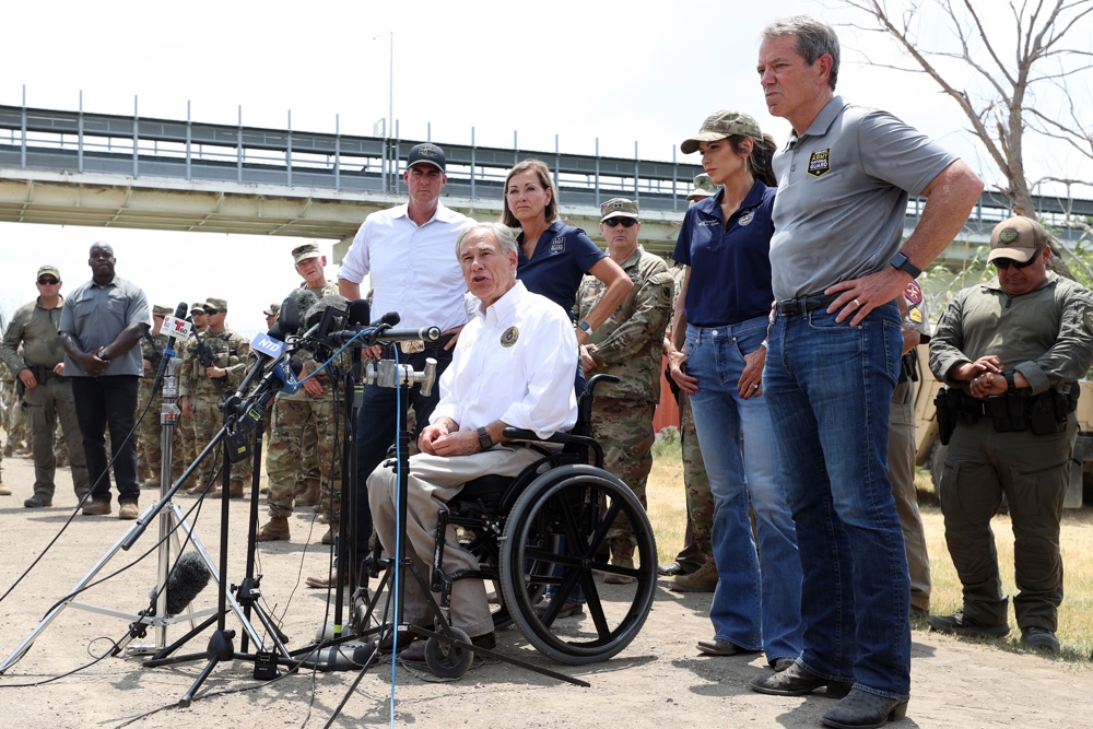 Un juez ordena a Texas (EE.UU.) retirar la barrera de boyas en la frontera con México