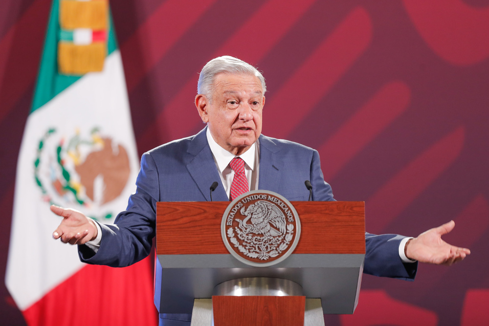 López Obrador descarta una ruptura en su partido pese a los amagos de Marcelo Ebrard