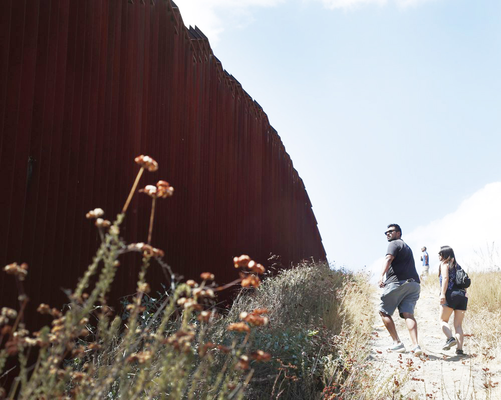 El muro de Trump en la frontera con México provocó daños medioambientales y culturales