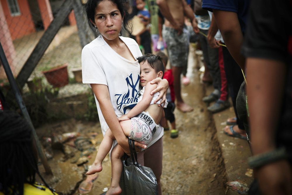 Panamá no da abasto, desbordado por la crisis migratoria