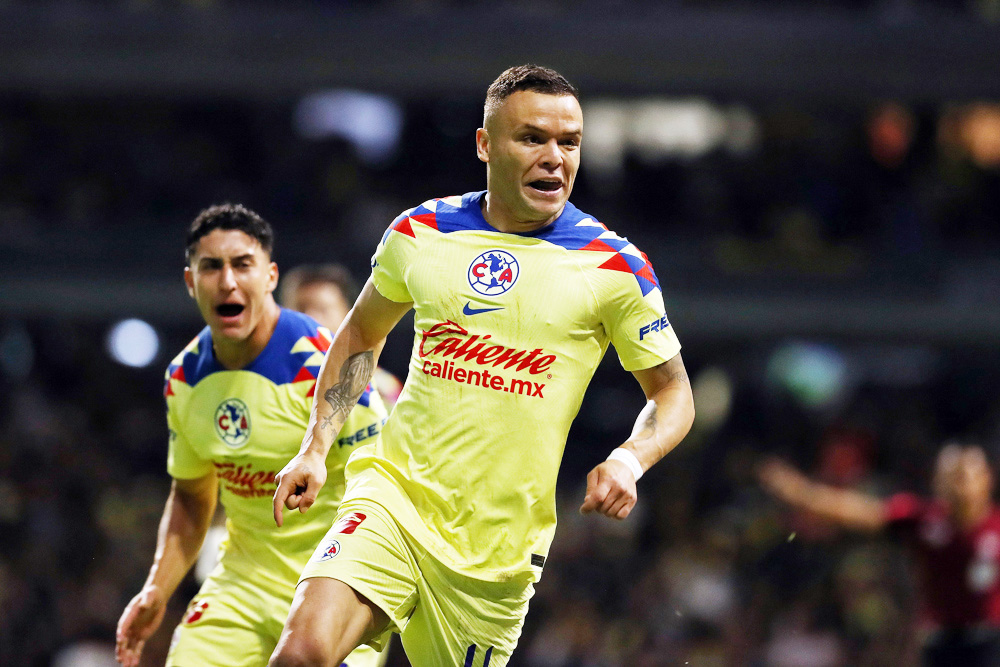 El América de Jardine, líder a toda prueba; el colombiano Preciado reina entre los goleadores