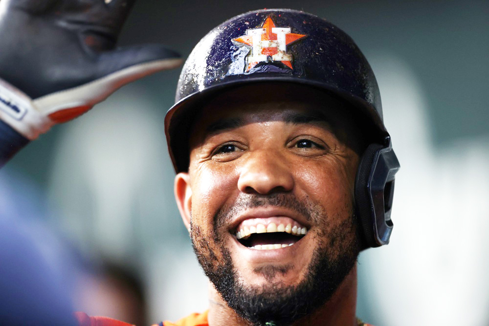 2-3. El cubano Abreu y el mexicano Urquidy ponen a los Astros en la Serie de Campeonato