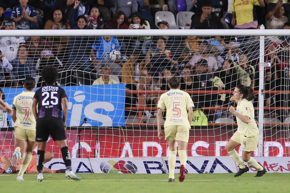 Tigres vence a Cruz Azul y confirma su liderato en la liga femenina de México
