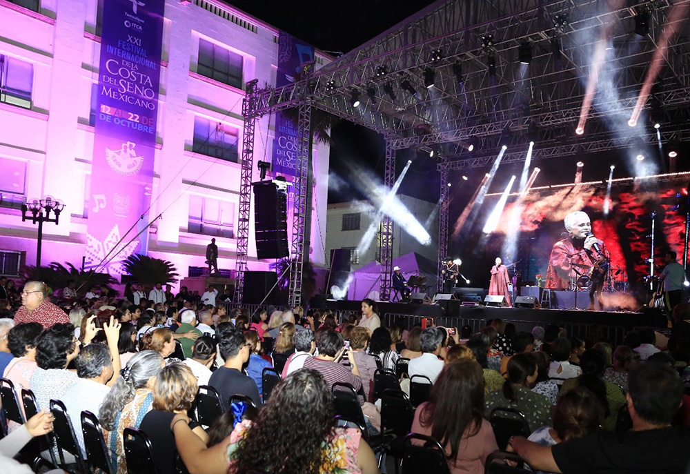 InauguranFestival Internacional de la Costa del Seno Mexicano