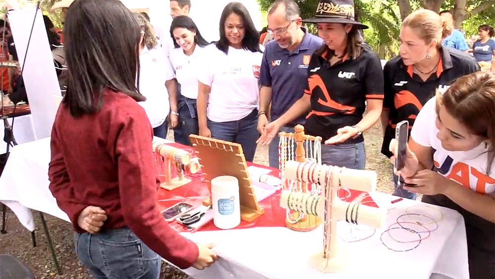 Impulsa UAT el emprendimiento en las comunidades de Santa Engracia