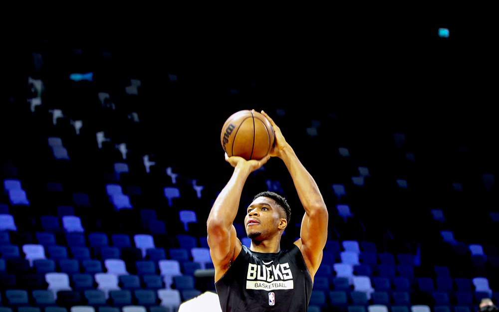 Antetokounmpo: “Renovar mi contrato con los Bucks ahora no tiene sentido”