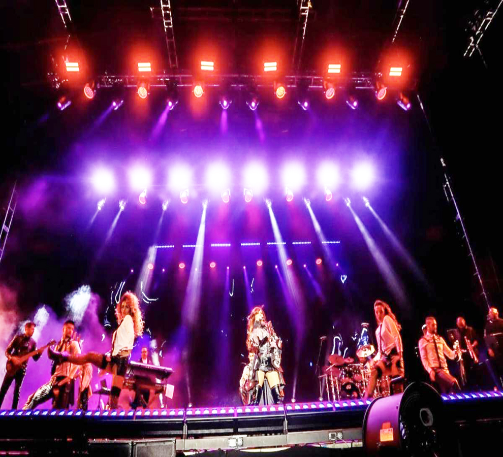 Gloria Trevi congrega a más de 140 mil fans eufóricos en cinco conciertos