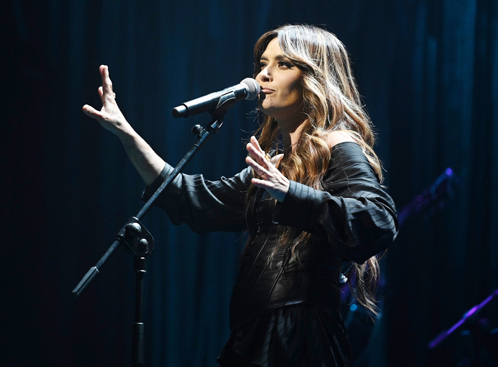 Kany García agota en tiempo récord boletos en Puerto Rico y anuncia nueva función