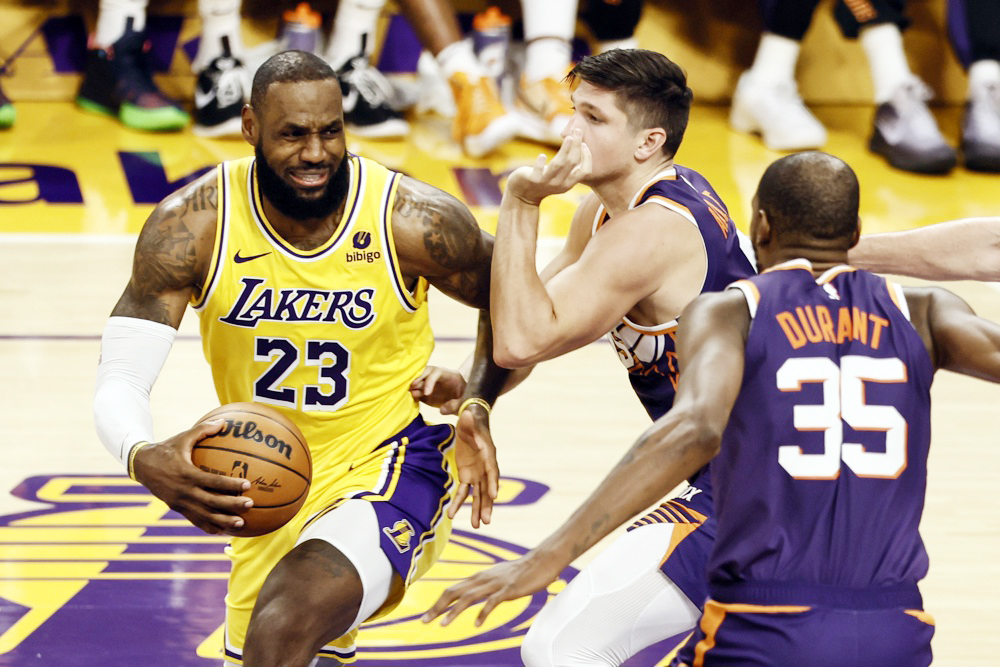 LeBron se reencuentra con Durant: “Siempre es un honor estar con uno de los grandes”