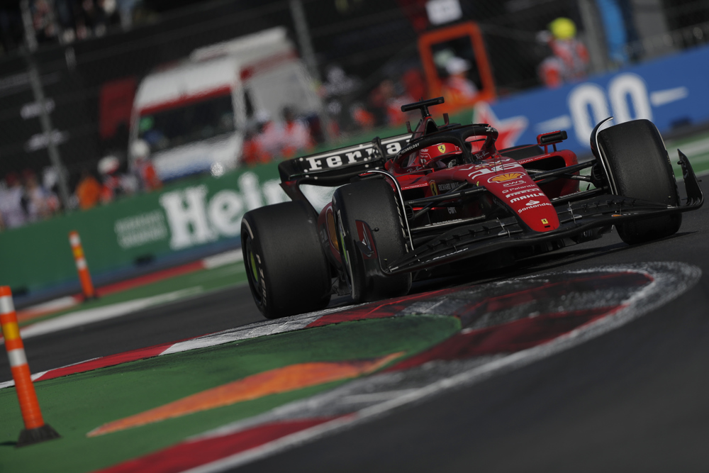 Leclerc lamenta el choque con ‘Checo’ Pérez, pero asegura que no lo pudo evitar