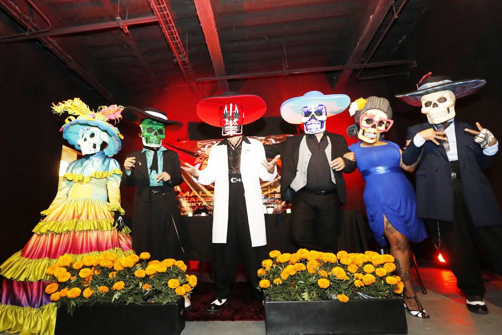 Mexicanos Maldita Vecindad invitan a celebrar tradiciones del Día de Muertos con festival