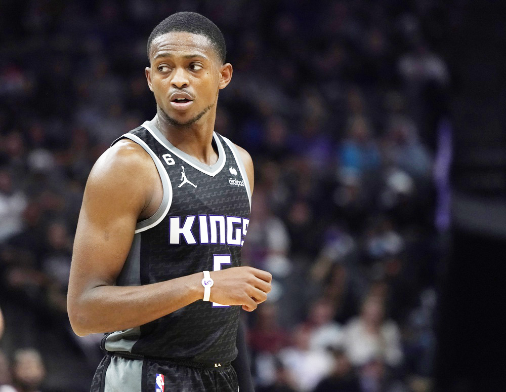 132-127. Un Fox heroico y un Monk letal abrasan a los Lakers