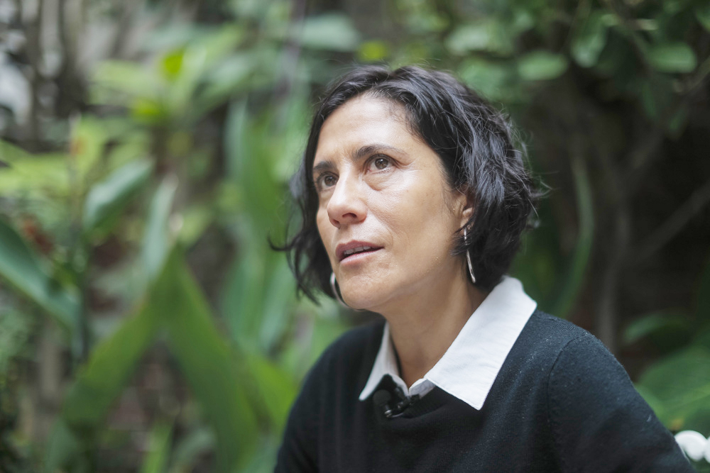 Actriz mexicana Monsterrat Marañón celebra el éxito de “Tótem” entre tantas películas