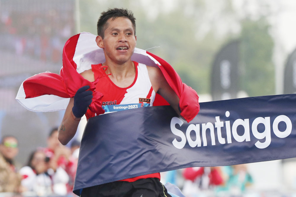 Pacheco, bicampeón consecutivo del maratón y primer oro de Perú en Santiago