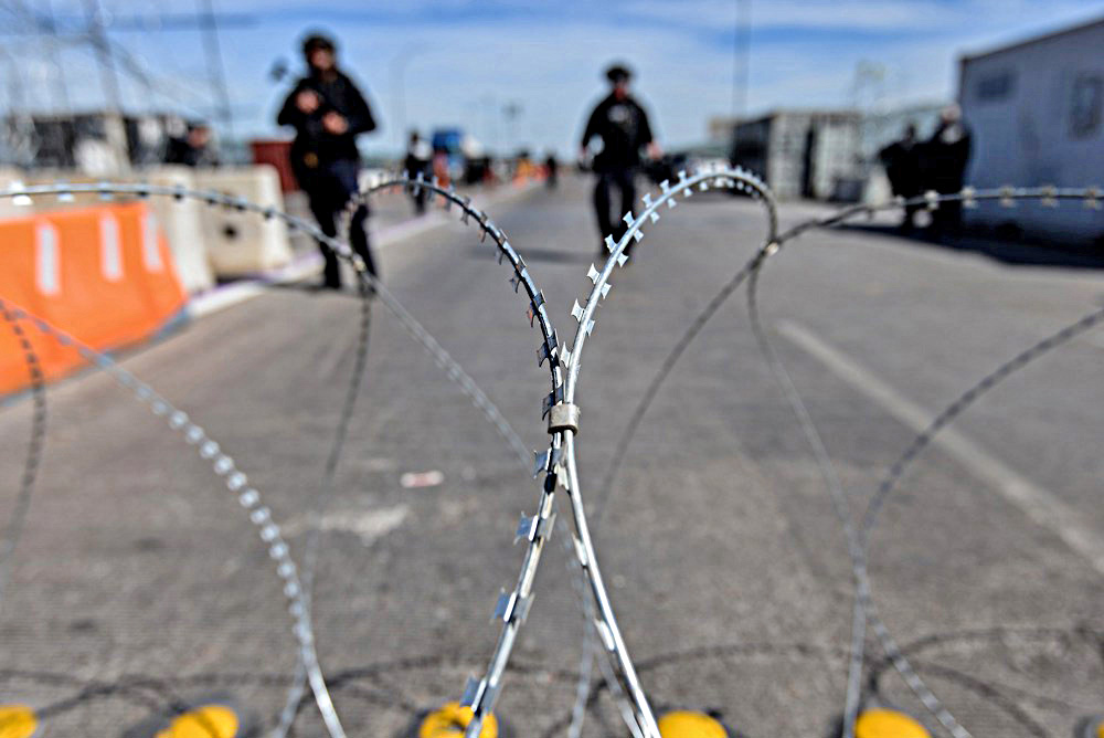 Reabren entrada de vehículos en Eagle Pass