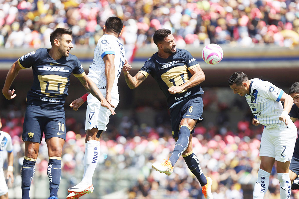 El Monterrey del argentino Ortiz vence a los Pumas y sube al quinto lugar del Apertura