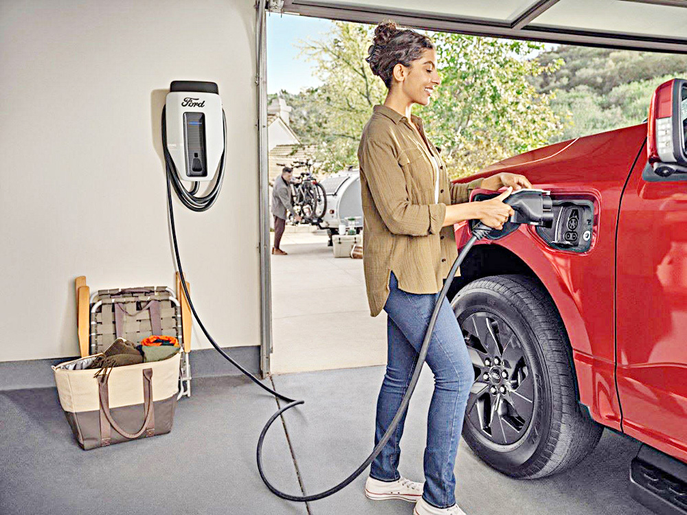 Ford firma un acuerdo con otros dos fabricantes para crear una plataforma única y rentable de servicios eléctricos